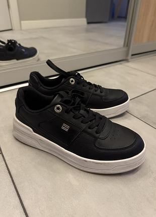 Кеди tommy hilfiger