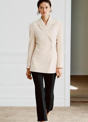 Укороченные черные брюки брюки брюки с высокой посадкой zara с разрезами трендовые базовые классические