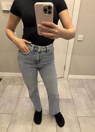 Джинси zara