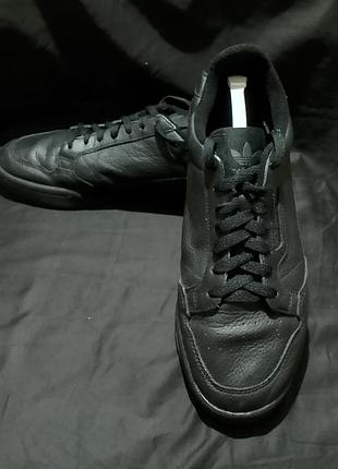 Adidas continental 4