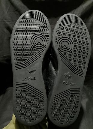 Adidas continental 8