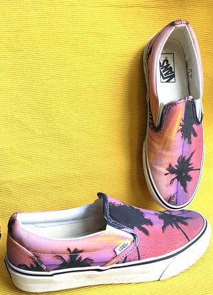 Стильні кросівки, фірма vans