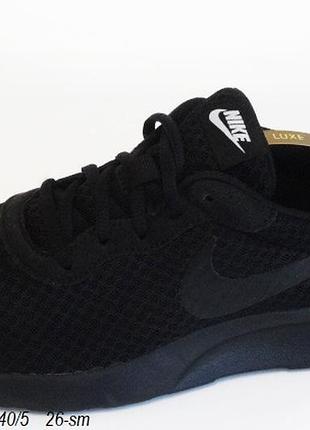 Брендові кросівки nike