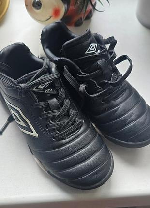Продам дитячі бутси umbro