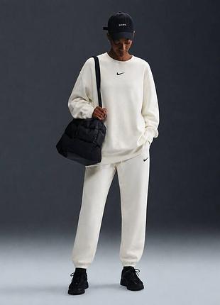 Жіночий спортивний костюм nike sportswear phoenix fleece women's oversized штани fz5996-133 світшот fz4270-133 розмір: s ( s-m )