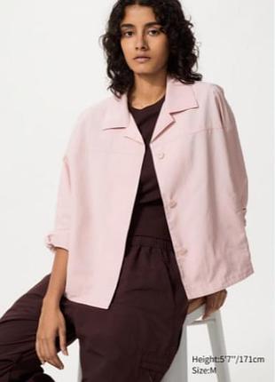 Коротка вітровка uniqlo розмір xl