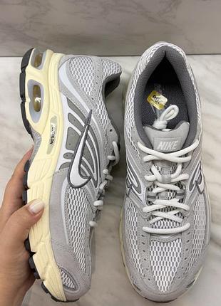 Кросівки nike w air max moto 2k оригінал, нові