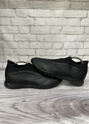 Сороконіжки adidas predator 3