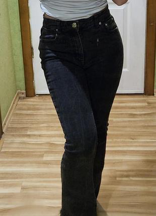 Джинси кльош pull and bear