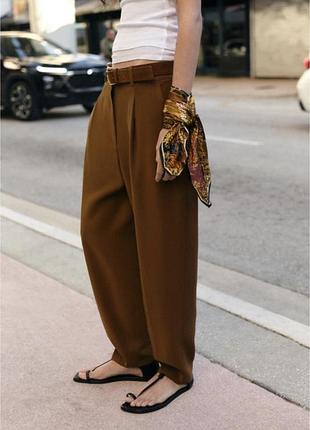 Коричневі жіночі штани zara