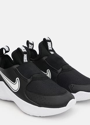 Підліткові кросівки для хлопчика nike flex runner 3 31 дитячі чорні текстильні кросівки