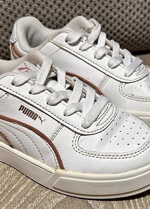 Оригінальні дитячі білі кросівки puma 31 розмір 19,5 см кроссовки puma