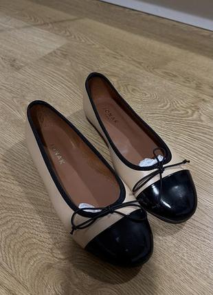 Шкіряні балетки jonak daxi vernis cuir 37