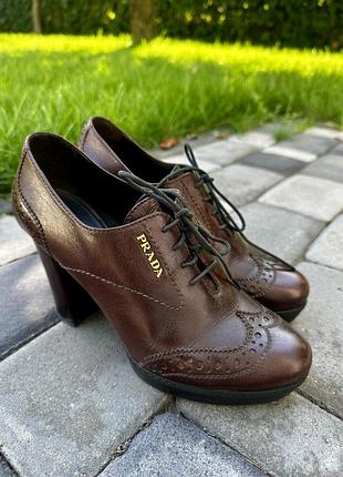 Туфлі prada оригінал