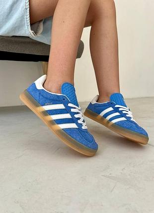 Ad gazelle blue 2