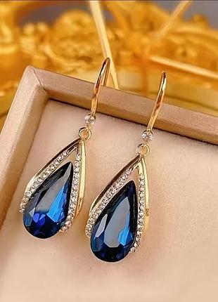 Сережки краплі з синім цирконом