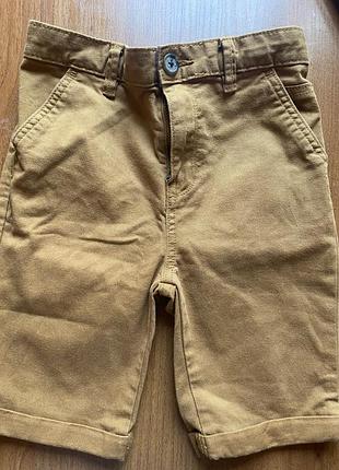 Шорты нарядные для мальчика 6-7лет