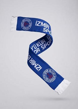 Шарф спортивной команды izmir büyükşehir belediyespor в идеальном состоянии.
