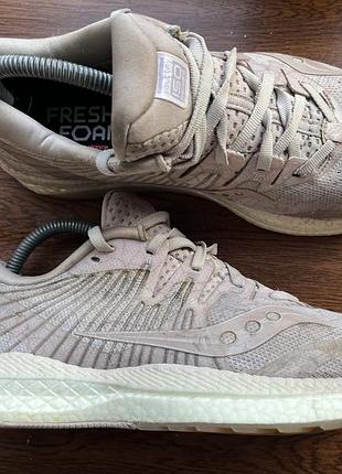 Кросівки saucony