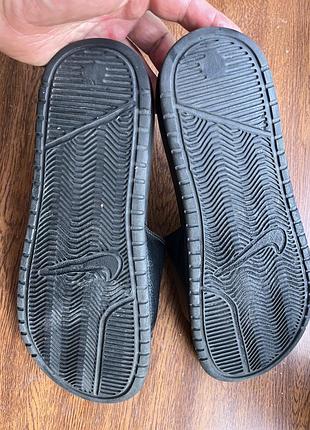 Шлепанци nike 3