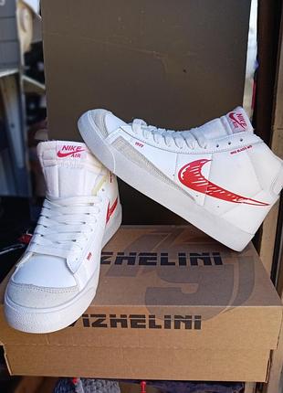 Кросівки nike blazer