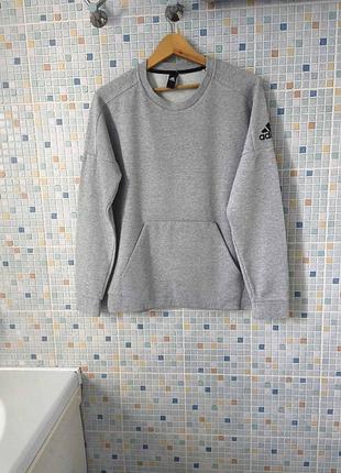 Свитшот adidas. 2