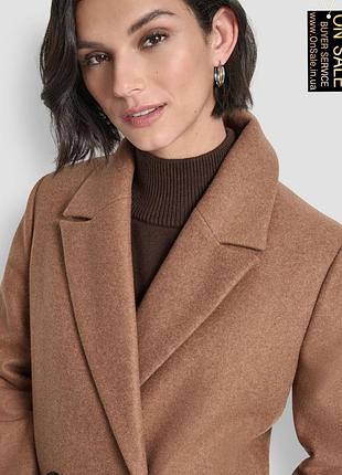 Фірмове пальто dkny