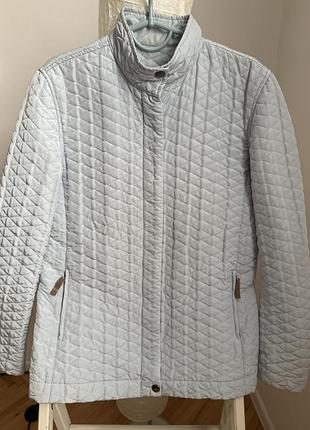 Стьобана блакитна жіноча куртка weekend max mara стеганая женская куртка