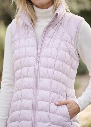 Пуховой жилет athleta