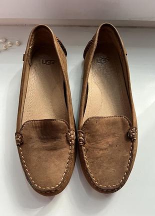 Шкіряні мокасини ugg