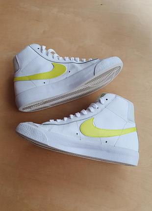 Жіночі кросівки nike blazer mid 77 lemon  cz0362-100  р.37,51