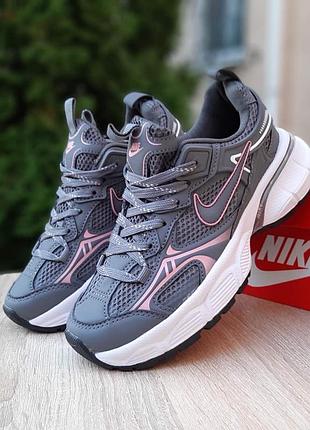 Кросівки жіночі nike v2k run темно-сірі з рожевим
