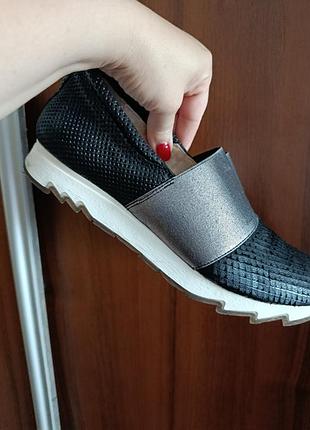 Слипоны лежани итальянского бренда khio
