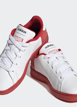 Кросівки adidas marvel