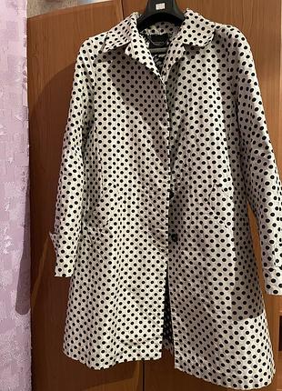 Тренч женский, maxmara.применимый, в красивом состоянии. цена - 5000 грн.