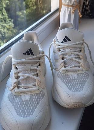 Оригинальные кроссовки adidas