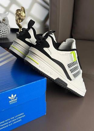 Adidas forum mod low white black lime