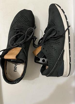 Чорні шкіряні кросівки new balance 37 р