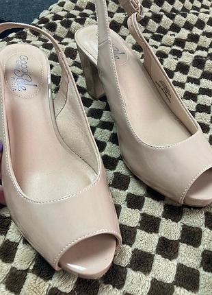 Нюдові 🦋туфлі слінгбеки р 37/24 см good sole