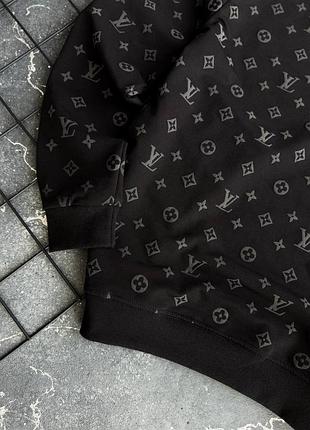 Брендовый свитшот 2