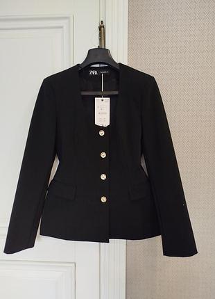 Елегантний чорний жакет zara