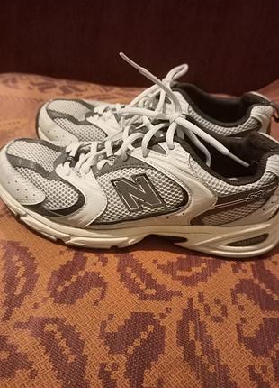 Кросівки new balance
