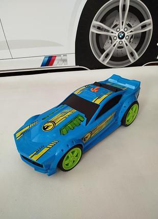 Велика інтерактивна машинка hot wheels toy state (32 см) у чудовому стані