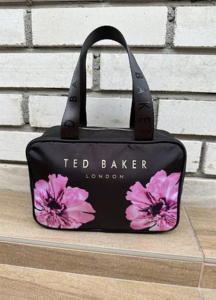 Нова фірмова  косметичка-несесер ted baker із колекції floral retreat ! оригінал