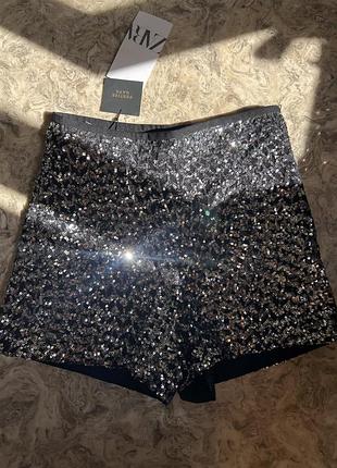 Шорти в паєтку від zara