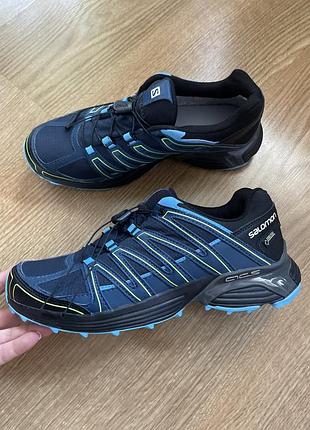 Нові оригінальні чоловічі кросівки salomon 43 і 1/3 розмір