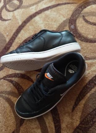 Кроссовки nike