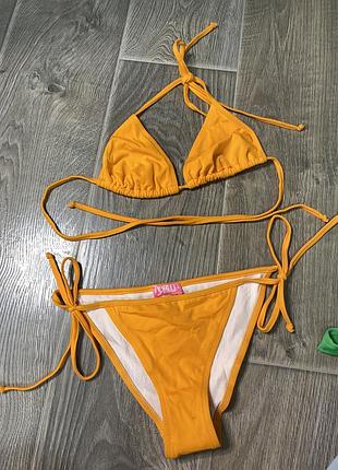 Яскравий помаранчевий бікіні купальник fiorucci з зав'язками