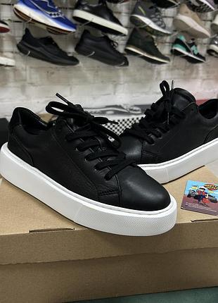 Жіночі шкіряні кеди clarks hero lite lace оригінал на піні легкі кросівки преміальні повсякденні класичні осінні натуральні матеріали 40 р стильні