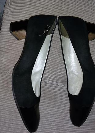 Pierre cardin-елегантні чорні замшеві+шкіра туфлі р 40 (26,5 см)